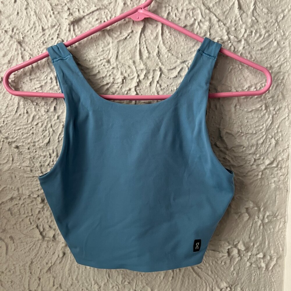 On Running Sports Bra Crop Top